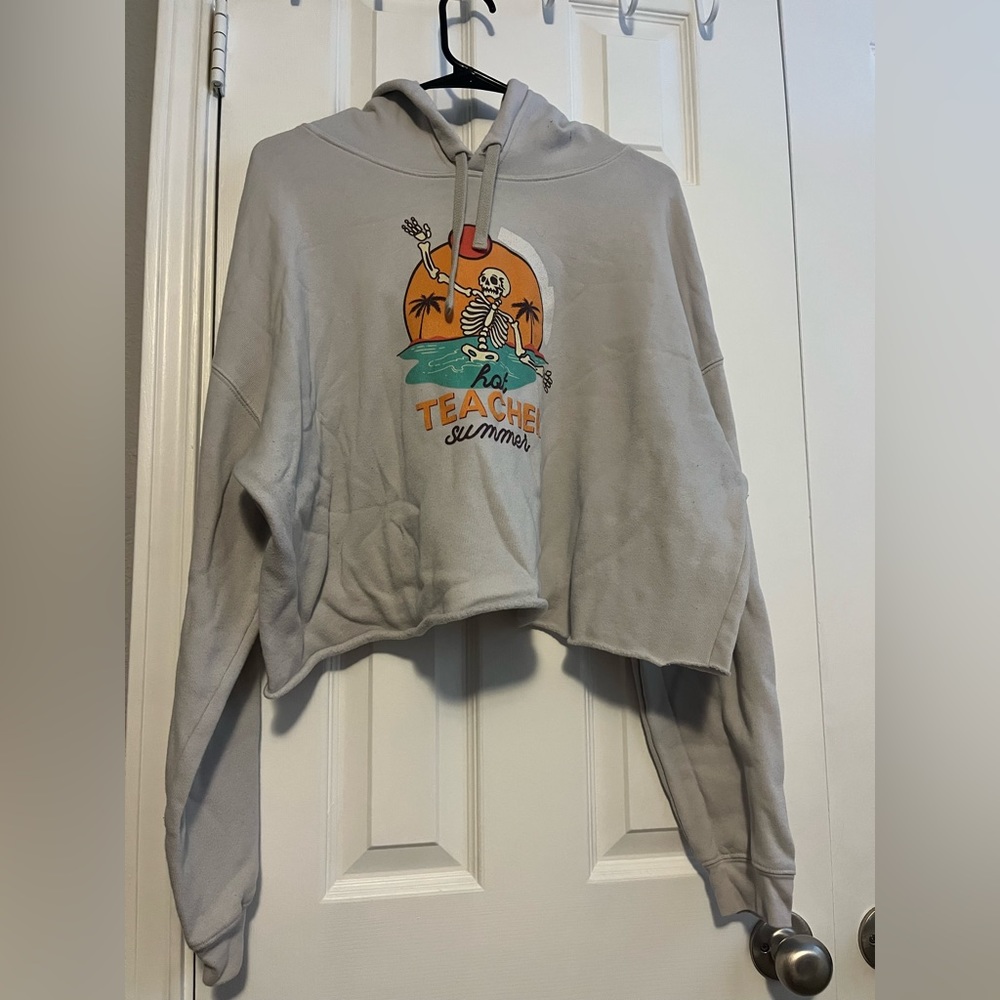 cropped hoodie